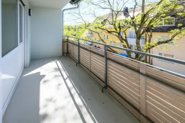 kernsanierte 3-Zimmer-Wohnung | MFH top saniert (EH70) | sofort bezugsfrei | 1. OG | 2 Balkone - Vorschaubild 4