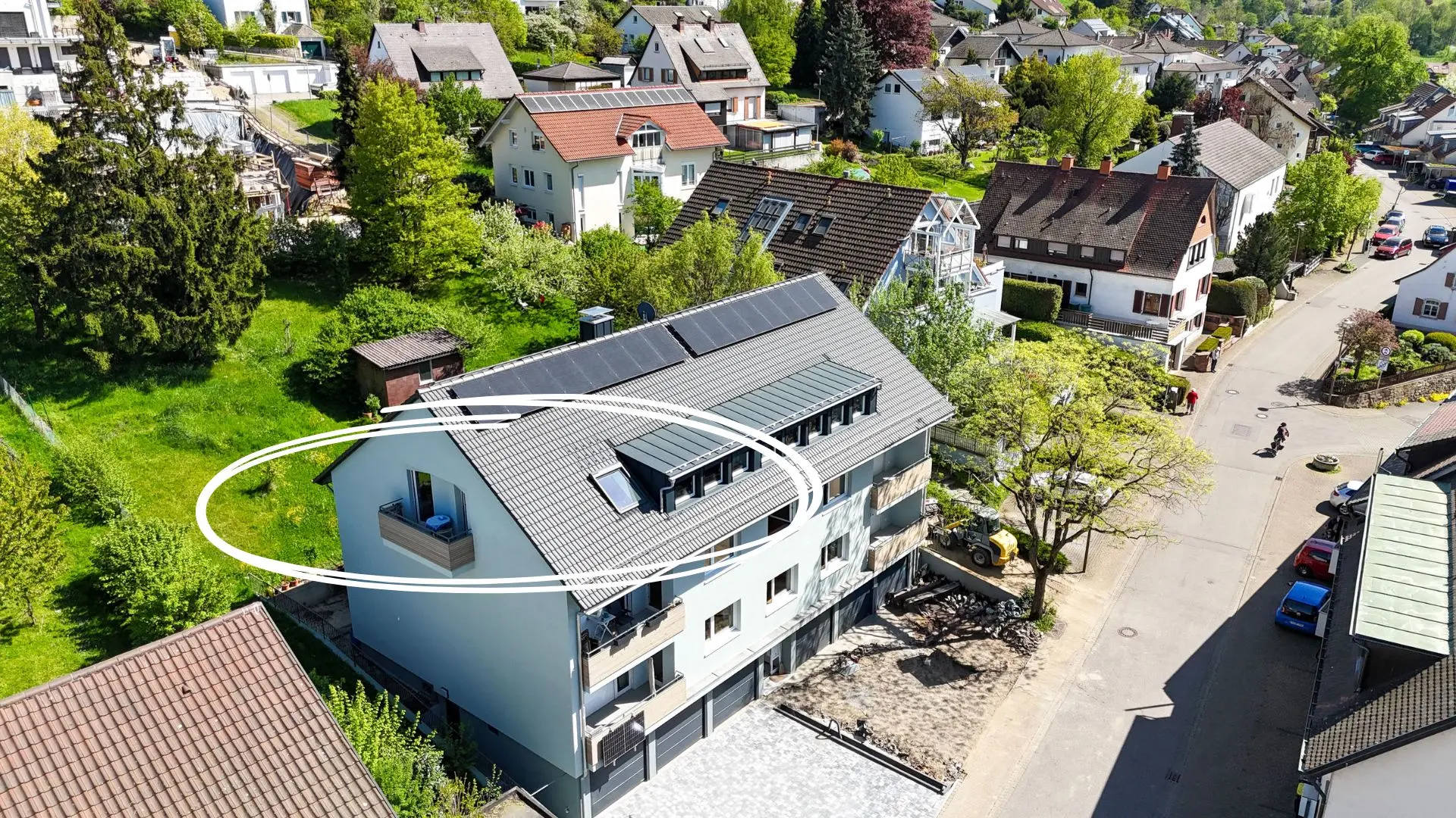 Dachgeschosswohnung | MFH top saniert (EH70) | 3 Zimmer | Nord-Balkon